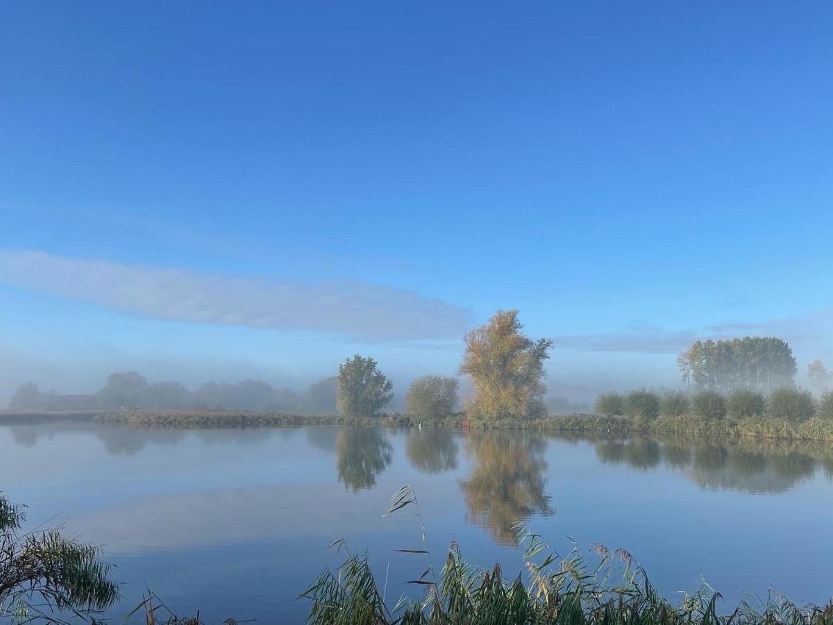 Artistiek Vakantiehuisje Hulst Esterno foto
